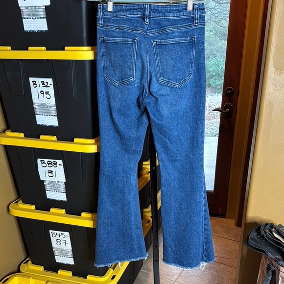 Forever 21 Blue Raw Hem Flare Wide Leg Jeans Size 27 - Picture 4 of 4